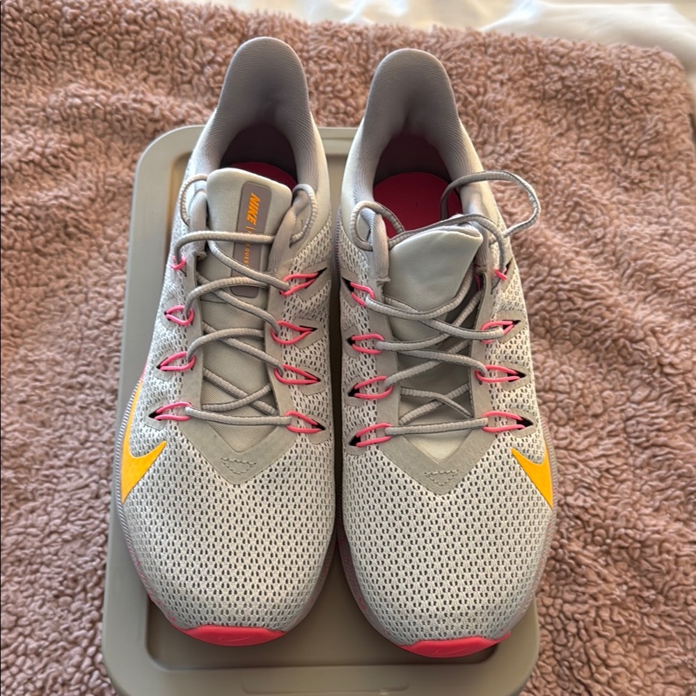 Nike Gray and Yellow Athletic Shoes with Streamlined Design